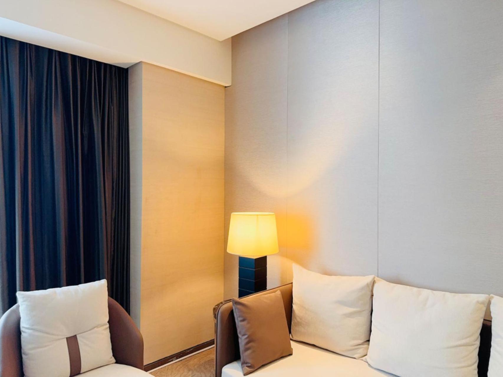 Guangzhou Baiyun Hotel Екстер'єр фото A room at the hotel